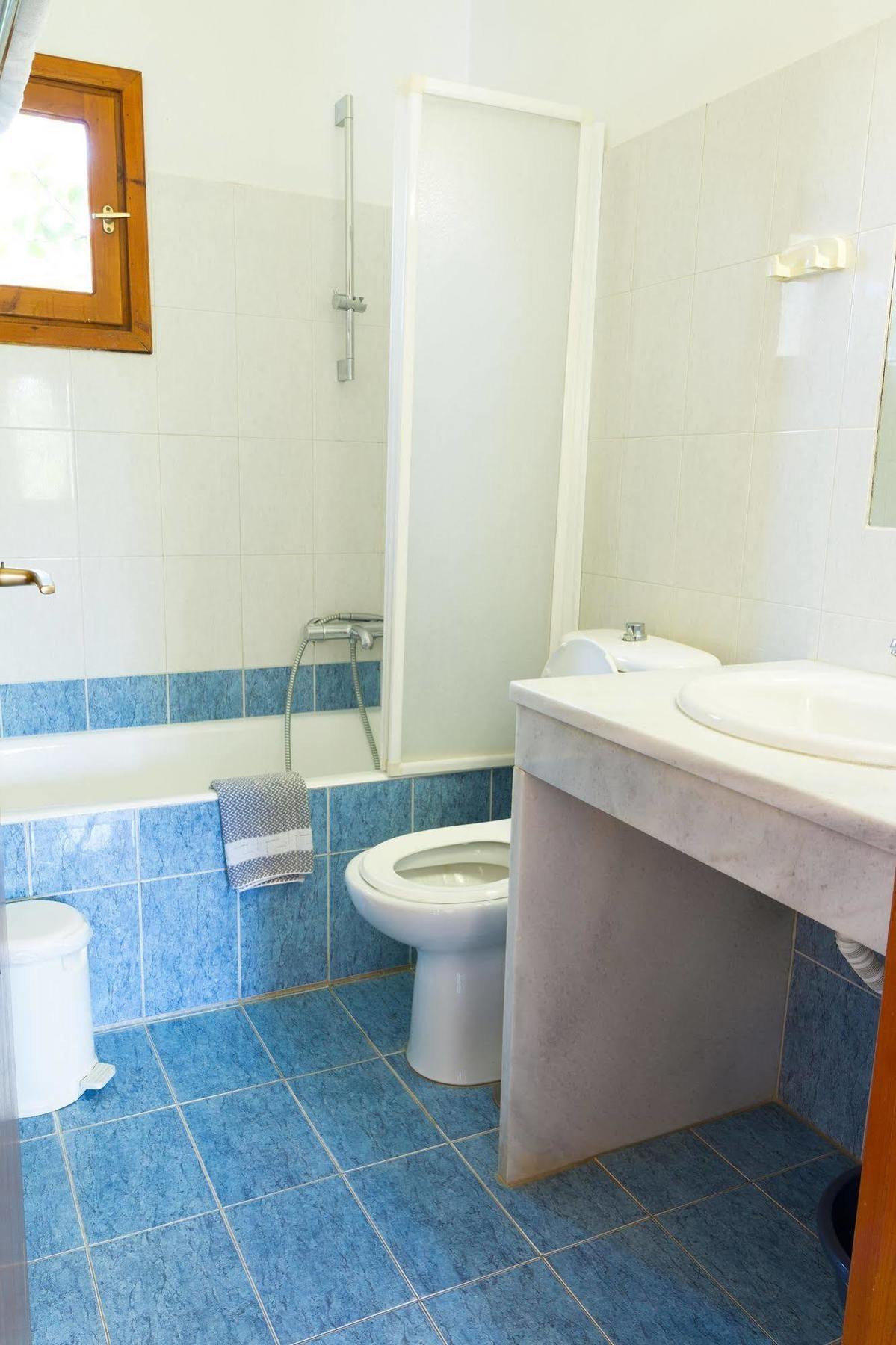 Ideal Hotel Kokkini Hani Ngoại thất bức ảnh